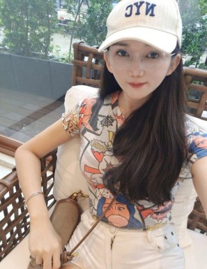 Thai ladyboys for dating / Ladyboys from Philippines for dating