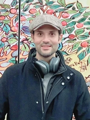 English men looking for love