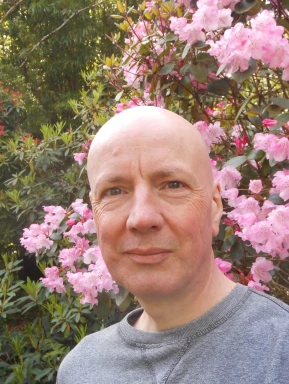 English men looking for love
