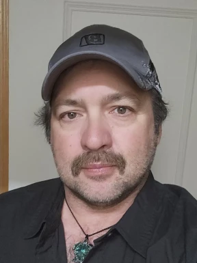 Canadian men looking for love
