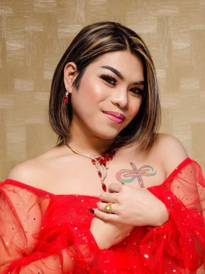 Thai ladyboys for dating / Ladyboys from Philippines for dating