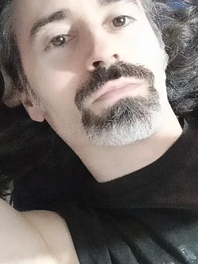 Spanish men looking for love
